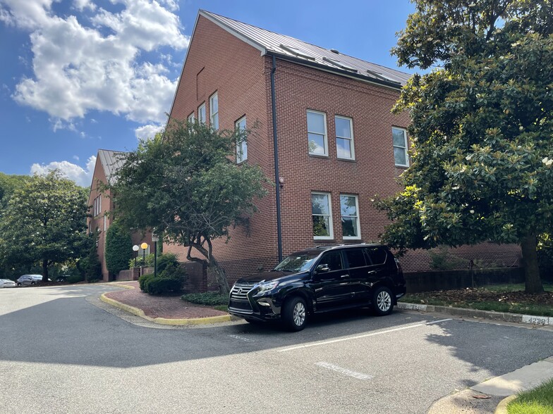 4232 King St, Alexandria, VA en venta - Foto del edificio - Imagen 2 de 8