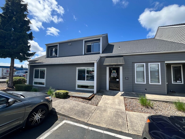 142 Glynbrook St N, Keizer, OR en alquiler - Foto del edificio - Imagen 1 de 22