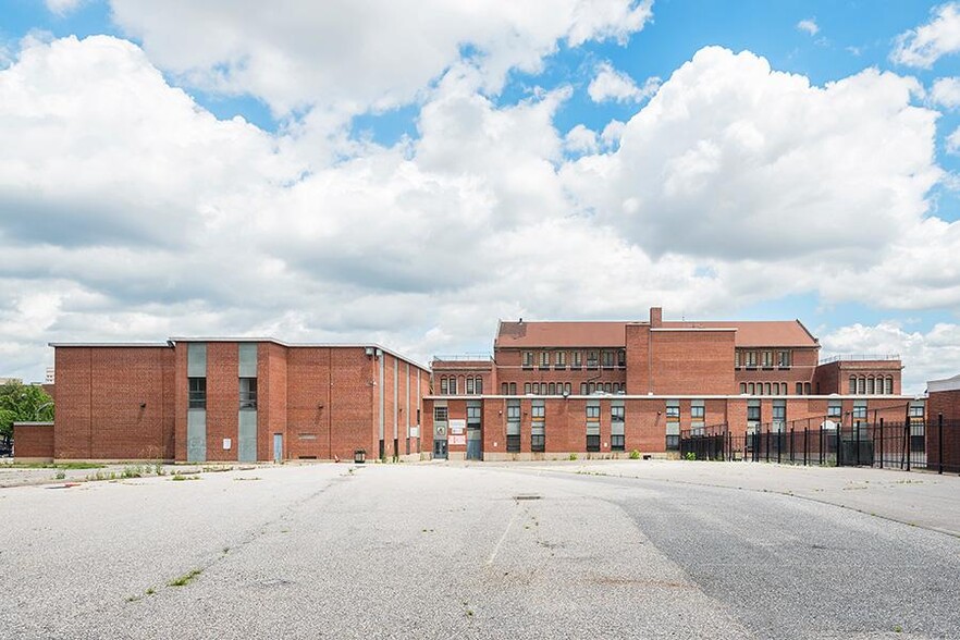 Sojourner Douglass College, Baltimore, MD en venta - Foto del edificio - Imagen 2 de 40