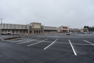 115-145 Mcs Blvd, Sylacauga, AL en alquiler Foto del edificio- Imagen 2 de 9