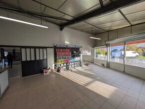 8 Avenue De Jallieu, L'Isle-d'Abeau en alquiler Foto del interior- Imagen 2 de 3