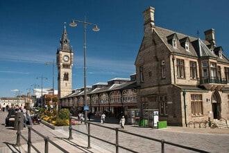 11-12 Horse Market, Darlington en alquiler Foto del edificio- Imagen 2 de 3