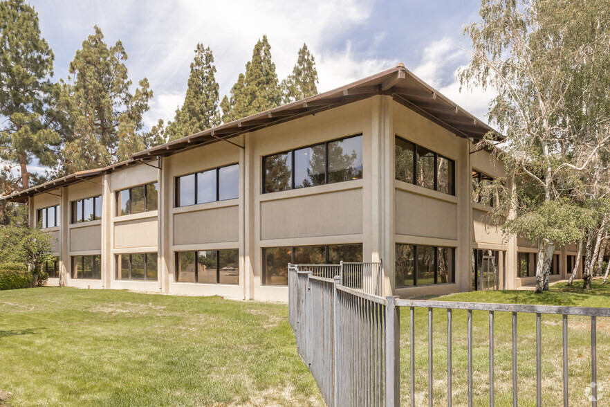 2969 Prospect Park Dr, Rancho Cordova, CA en alquiler - Foto del edificio - Imagen 3 de 6