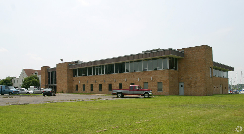 4800 Atwell Rd, Shady Side, MD en alquiler - Foto del edificio - Imagen 3 de 11