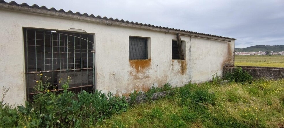 Terreno en Sierra de Fuentes, Cáceres en venta - Foto principal - Imagen 2 de 9