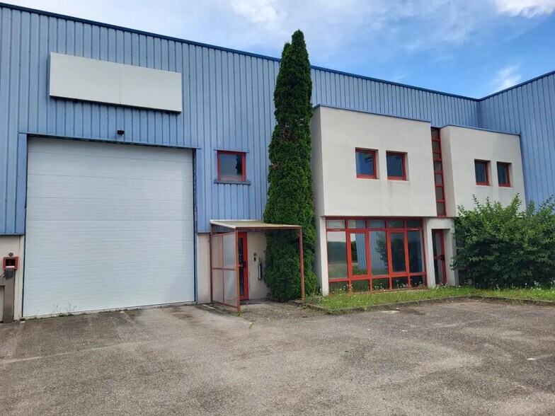 9 Rue Jean Rostand, Genas en alquiler - Foto del edificio - Imagen 1 de 7