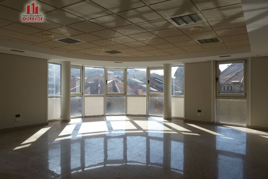 Oficina en Ourense, Orense en alquiler - Foto del edificio - Imagen 1 de 9
