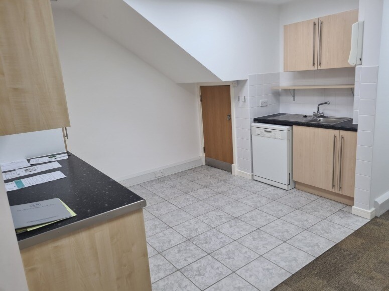 2-5 Faraday Rd, Guildford en alquiler - Foto del interior - Imagen 3 de 3