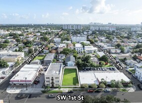 1930 SW 1st St, Miami FL - Inmueble