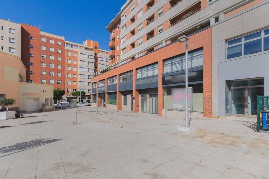 Oficina en Almería, Almería en venta - Foto del edificio - Imagen 1 de 20