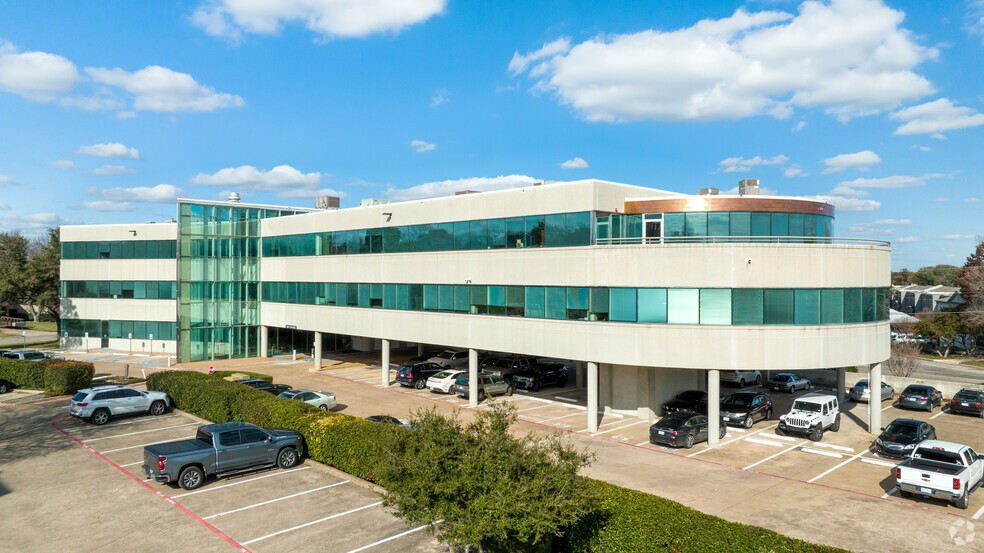 200 Bailey Ave, Fort Worth, TX en alquiler - Foto del edificio - Imagen 1 de 4