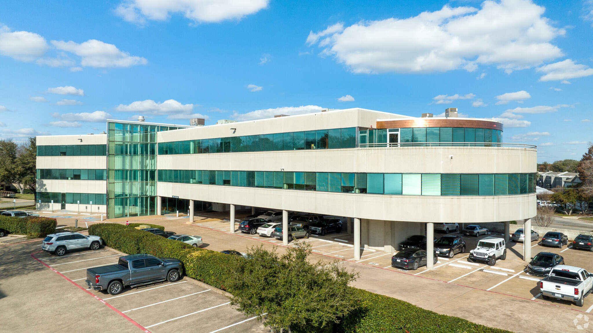 200 Bailey Ave, Fort Worth, TX en alquiler Foto del edificio- Imagen 1 de 5