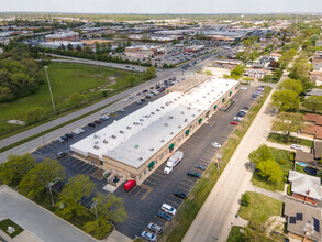 559-617 N York St, Elmhurst, IL - VISTA AÉREA  vista de mapa