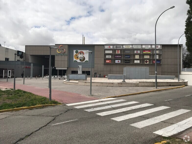 Plaza de Juan Carlos i, 1, Getafe, Madrid en venta - Foto del edificio - Imagen 3 de 3