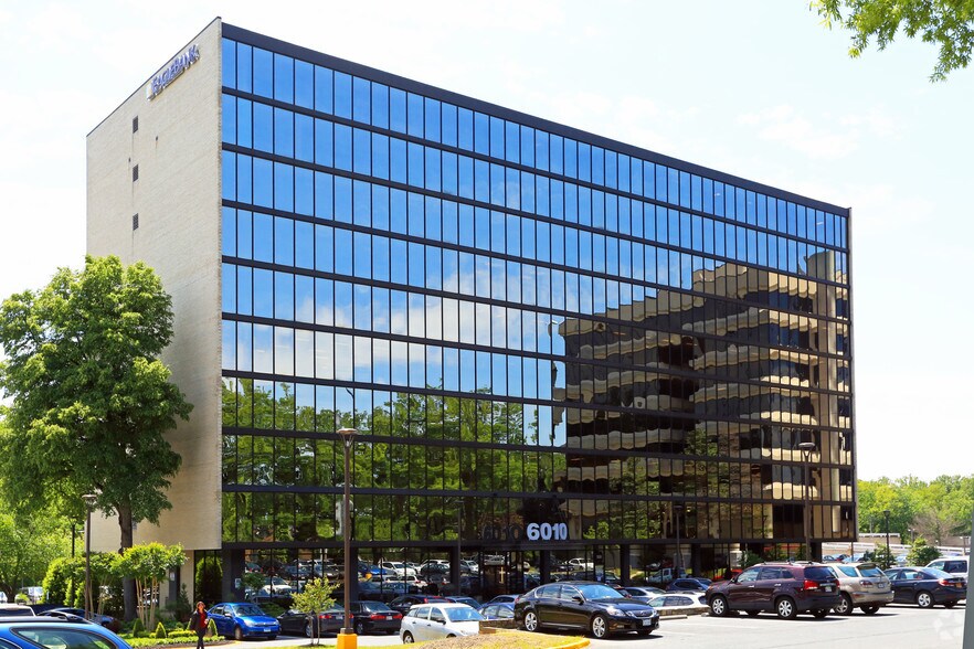 6010 Executive Blvd, Rockville, MD en alquiler - Foto del edificio - Imagen 3 de 5