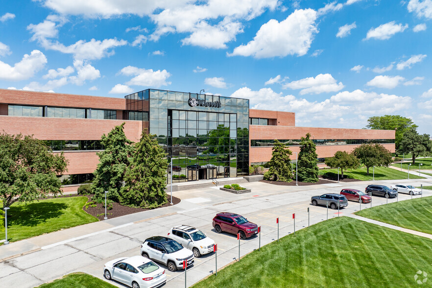 12500 I St, Omaha, NE en alquiler - Foto del edificio - Imagen 2 de 15