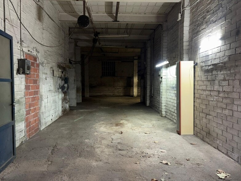 Carretera Ripollet, 74, Montcada i Reixac, Barcelona en venta - Foto del edificio - Imagen 3 de 5