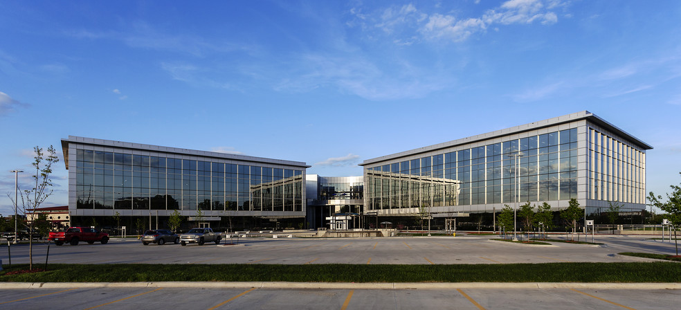 18881 W Dodge Rd, Omaha, NE en alquiler - Foto del edificio - Imagen 2 de 24