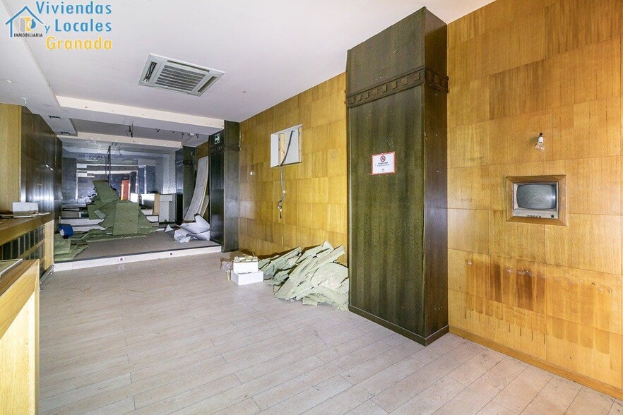 Local en Granada, Granada en venta - Foto del interior - Imagen 3 de 14
