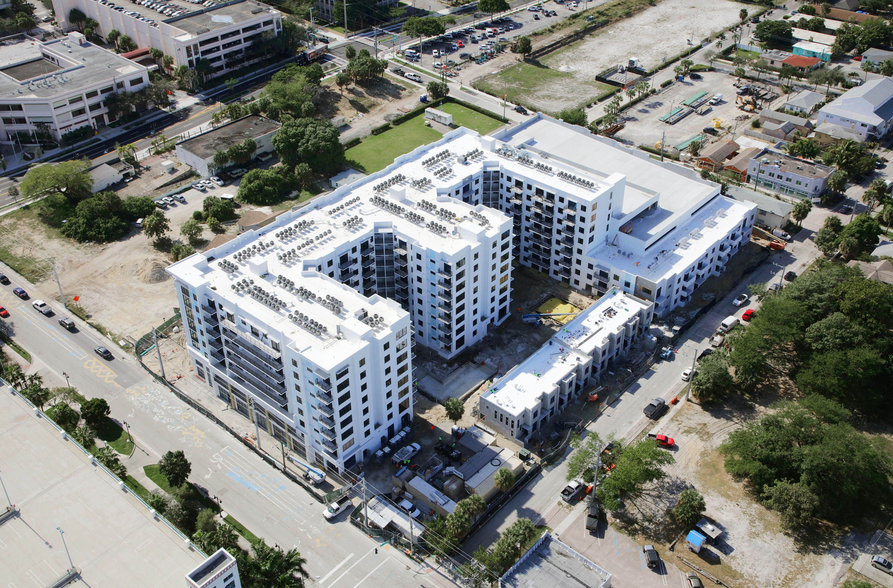 609 2nd St, West Palm Beach, FL en alquiler - Foto del edificio - Imagen 2 de 43