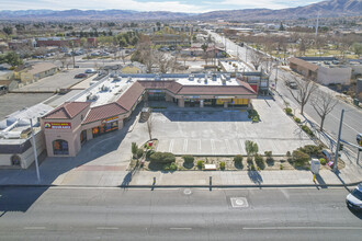 906 E Palmdale Blvd, Palmdale, CA - VISTA AÉREA  vista de mapa - Image1