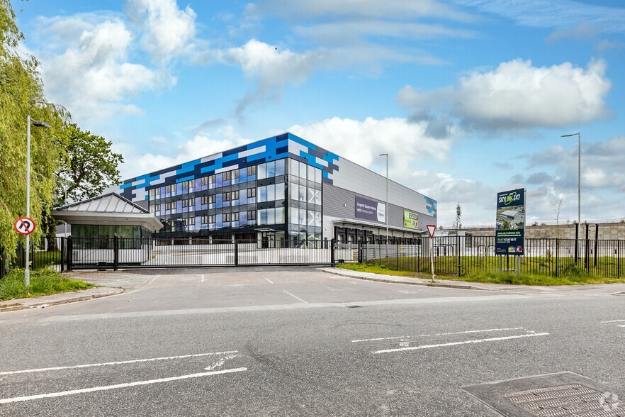 Earl Rd, Cheadle en venta - Foto del edificio - Imagen 2 de 6