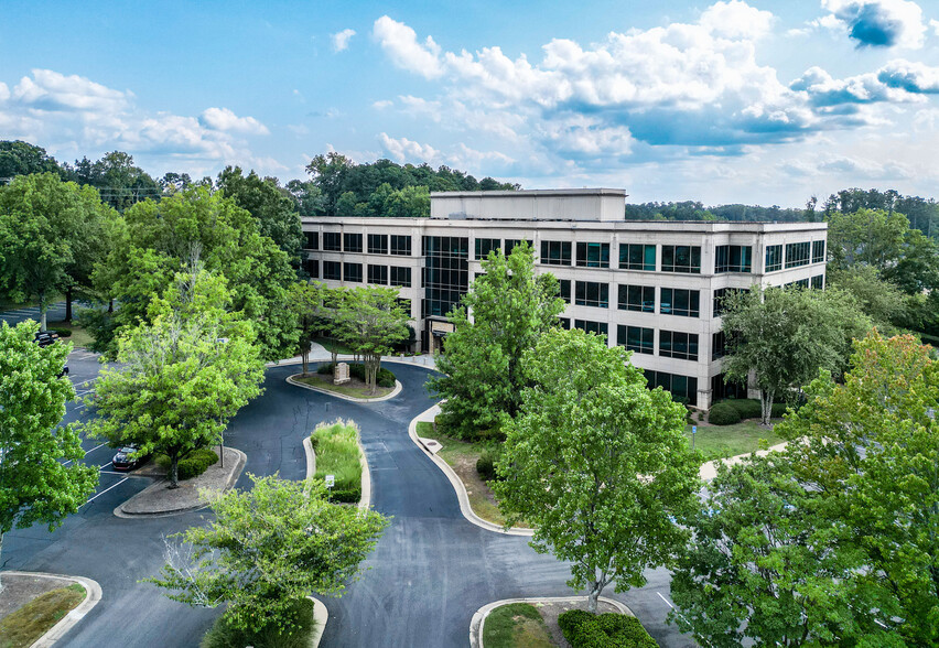 3325 Paddock Pky, Suwanee, GA en alquiler - Foto del edificio - Imagen 1 de 11