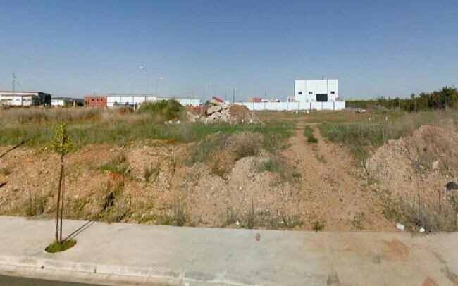 Más detalles de Plaza Matachel, 10A-11A, Palma del Río - Terreno en venta