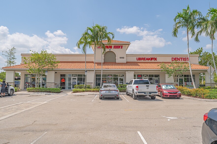 9400-9440 W Commercial Blvd, Fort Lauderdale, FL en alquiler - Foto principal - Imagen 2 de 4