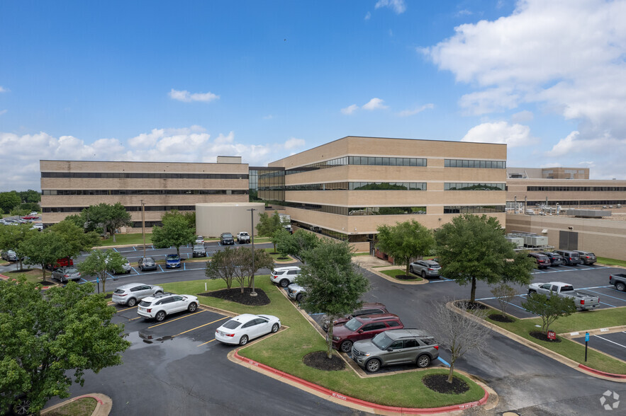 1602 Rock Prairie Rd, College Station, TX en alquiler - Foto del edificio - Imagen 2 de 18