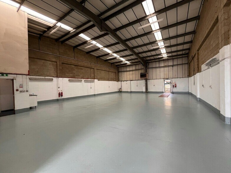 Edison Rd, Aylesbury en alquiler - Foto del interior - Imagen 3 de 12