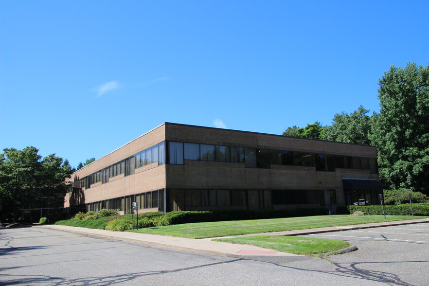 1781 Highland Ave, Cheshire, CT en alquiler - Foto del edificio - Imagen 1 de 10