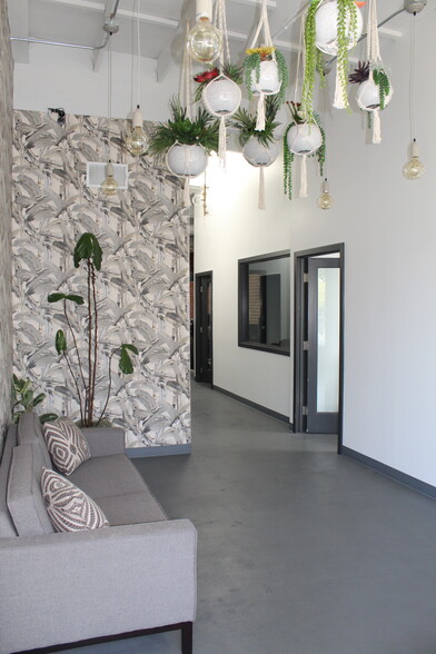 1547 10th St, Santa Monica, CA en alquiler - Lobby - Imagen 3 de 19