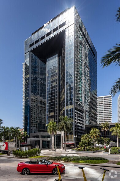1200 Brickell Ave, Miami, FL en venta - Foto del edificio - Imagen 3 de 39