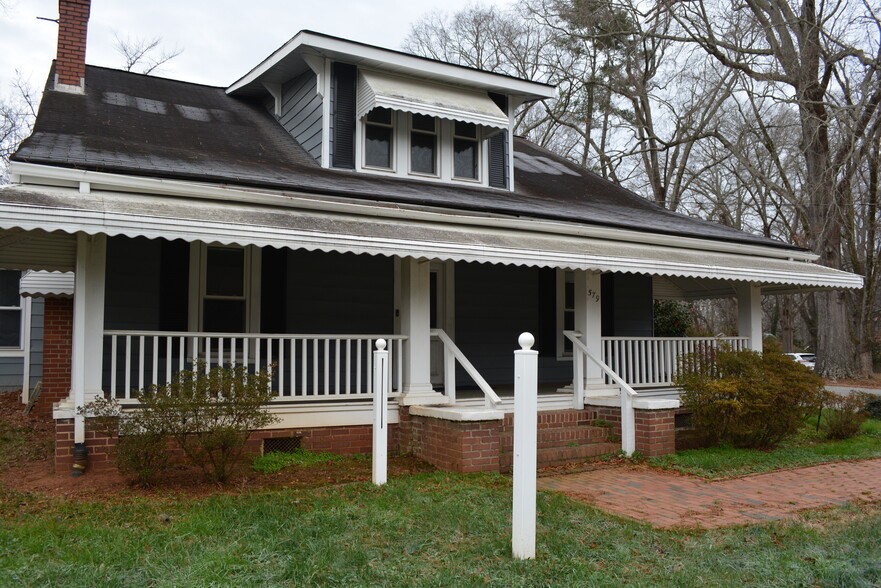 579 West St, Pittsboro, NC en alquiler - Foto del edificio - Imagen 3 de 28