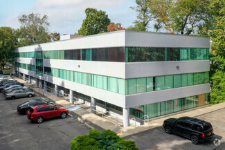 Más detalles para 521 Hauppauge Rd, Hauppauge, NY - Oficinas en venta