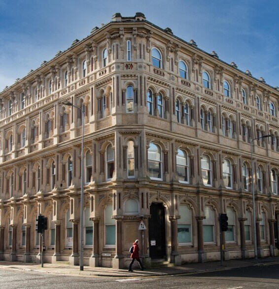 97-100 Bute St, Cardiff en alquiler - Foto del edificio - Imagen 2 de 3