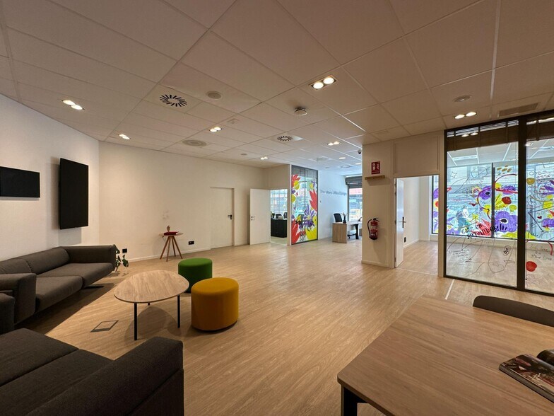 Local en Zaragoza, Zaragoza en alquiler - Foto del interior - Imagen 1 de 39