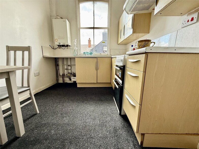 100-100A High St, Bridlington en venta - Foto del edificio - Imagen 2 de 14