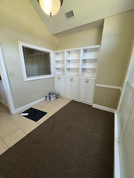 5050 Warm Springs Rd, Columbus, GA en alquiler - Foto del interior - Imagen 2 de 6