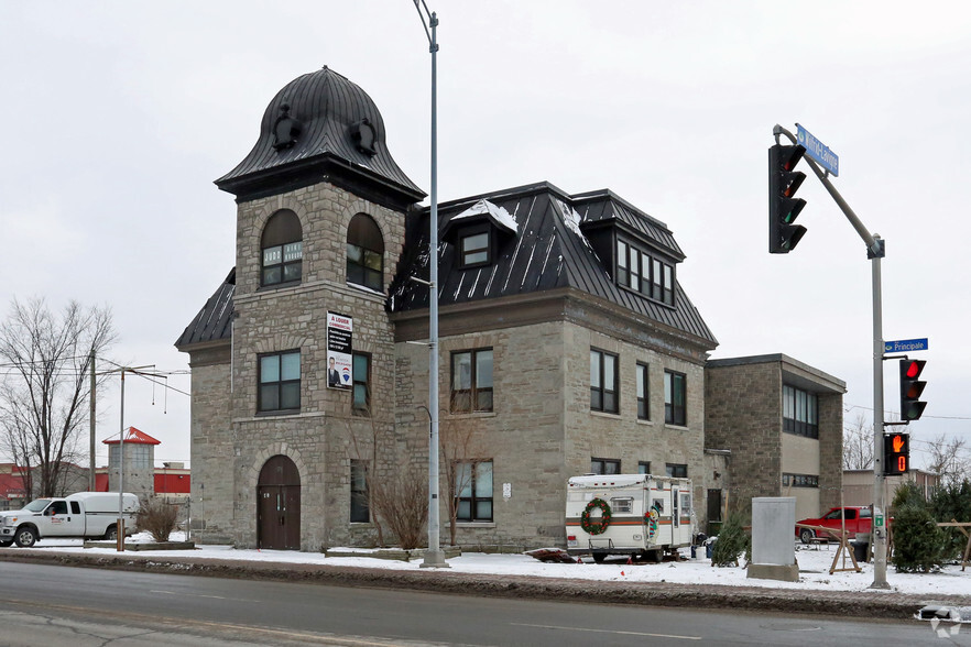 170 Rue Principale, Gatineau, QC en alquiler - Foto del edificio - Imagen 3 de 4