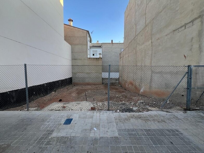 Terreno en Llíria, Valencia en venta - Foto de la construcción - Imagen 3 de 5