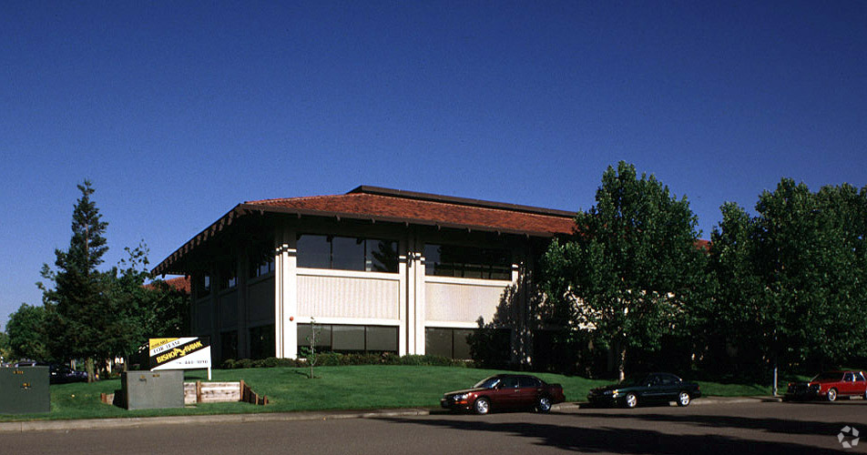 3947 Lennane Dr, Sacramento, CA en alquiler - Foto del edificio - Imagen 2 de 8