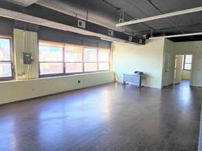 47-09 30th St, Long Island City, NY en alquiler Foto del interior- Imagen 2 de 12