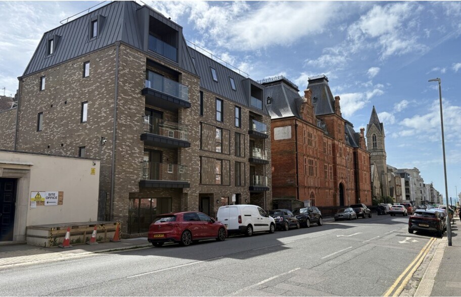 77 Holland Rd, Hove en alquiler - Foto del edificio - Imagen 2 de 7
