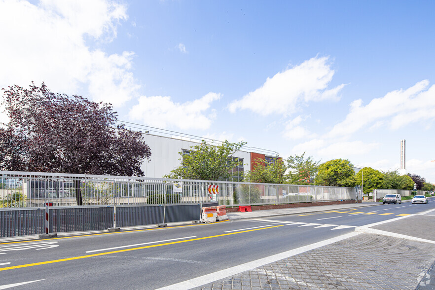 Oficinas en Saint-Ouen-sur-Seine en alquiler - Foto del edificio - Imagen 2 de 2