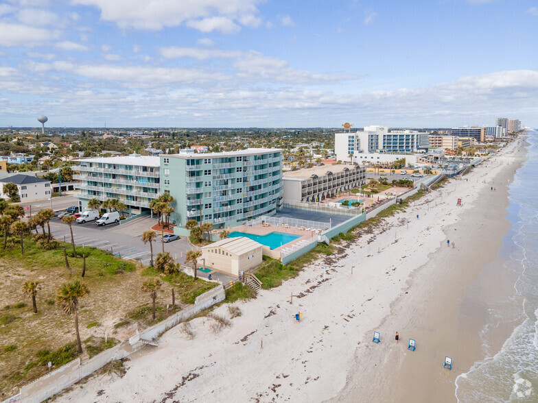 800 N Atlantic Ave, Daytona Beach, FL en venta - Foto del edificio - Imagen 3 de 13