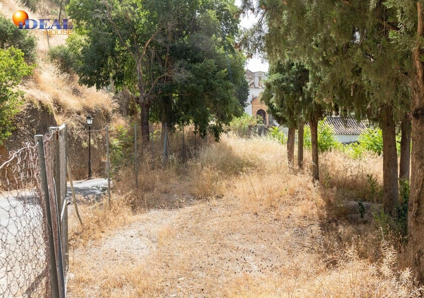 Calle Santo Sepulcro del Sacromonte, Granada, Granada en venta - Foto del edificio - Imagen 3 de 17
