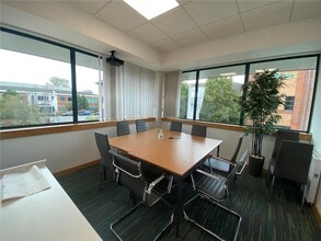 Harry Weston Rd, Coventry en venta Foto del interior- Imagen 2 de 3