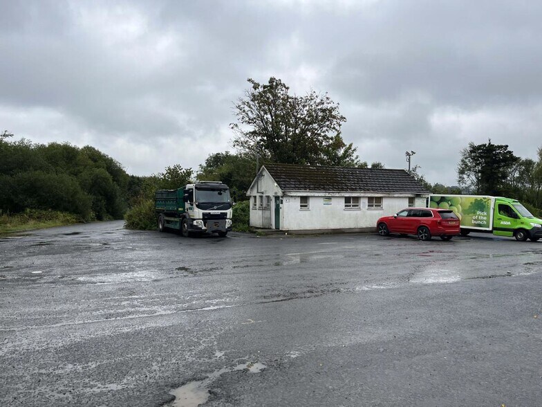 Carmarthen Rd, Kilgetty en venta - Foto del edificio - Imagen 2 de 5